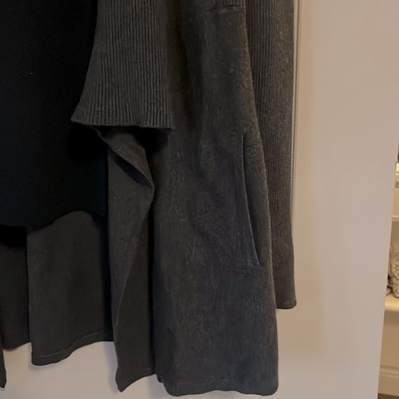 White House black market dark gray cardigan with shawl collar & pockets, size L - Picture 4 of 4